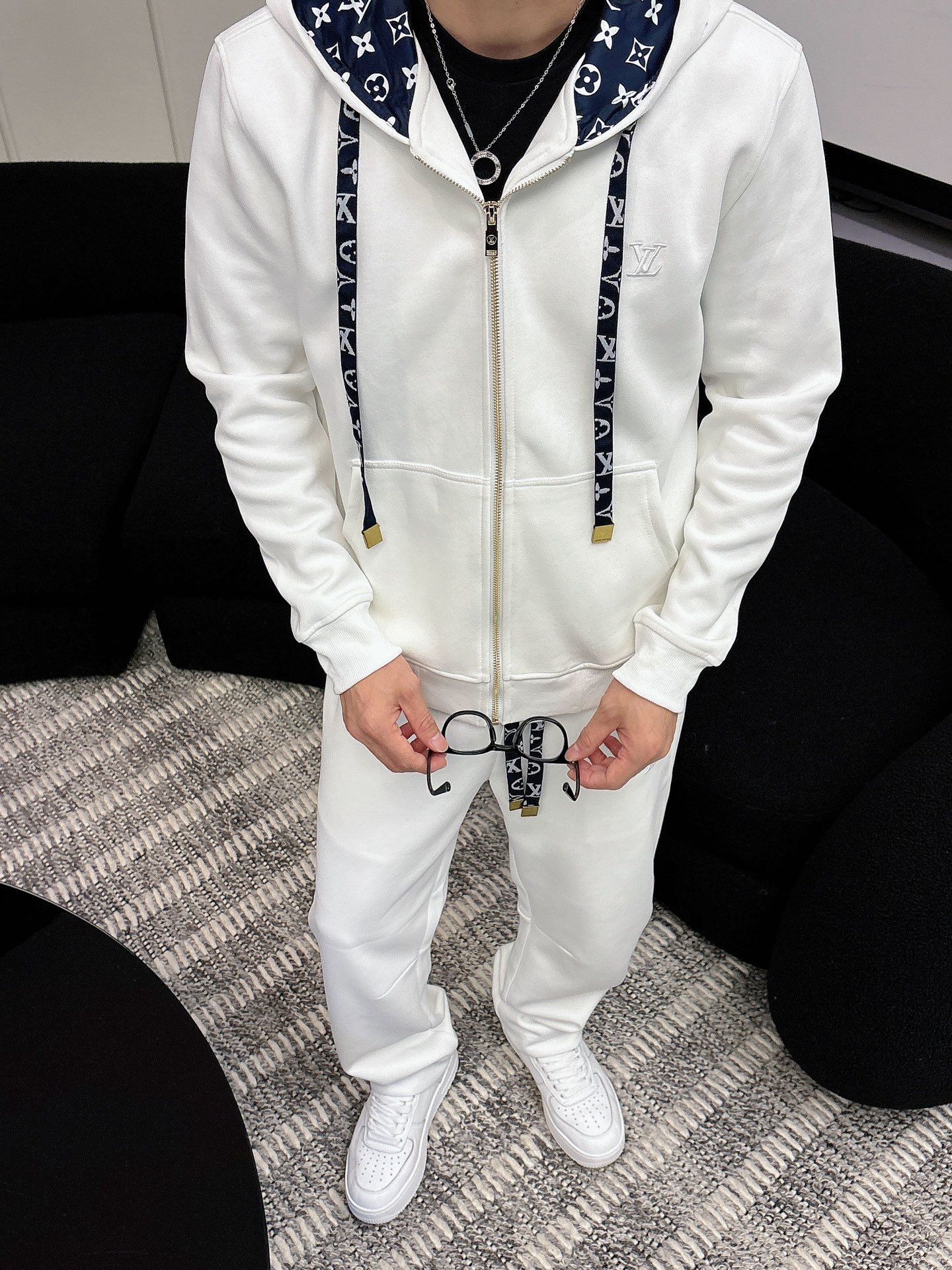 Louis Vuitton Basic Clothing Cotton M-l-xl