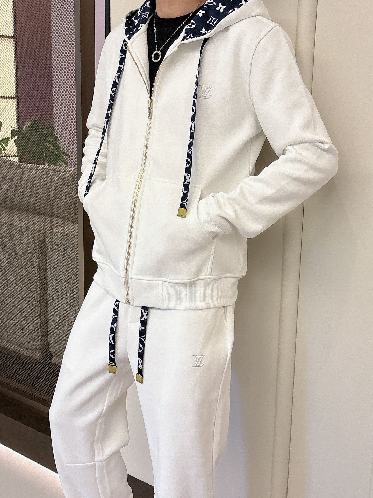Louis Vuitton Basic Clothing Cotton M-l-xl