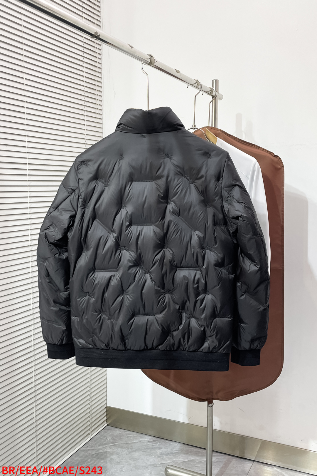 Burberry Down Jacket White Duck Down Black S-m-xxxl