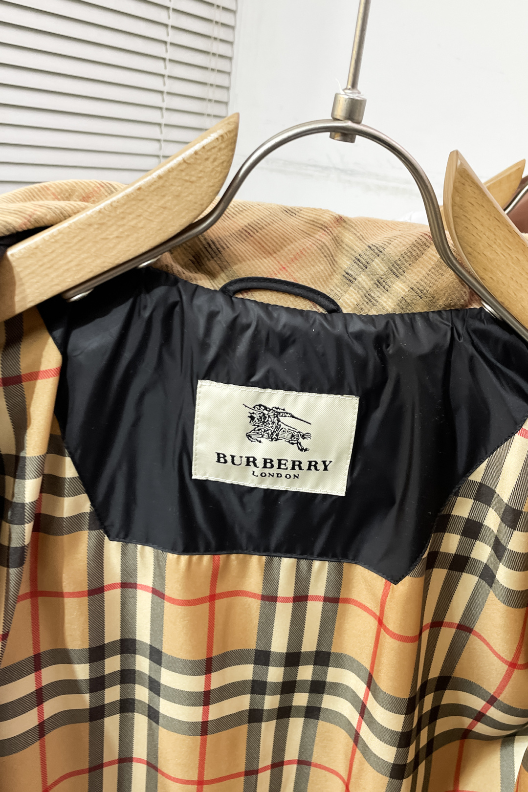 Burberry Down Jacket White Duck Down Black S-m-xxxl
