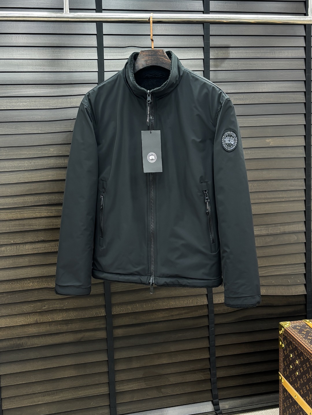 Canada Goose Basic Clothing M-xl