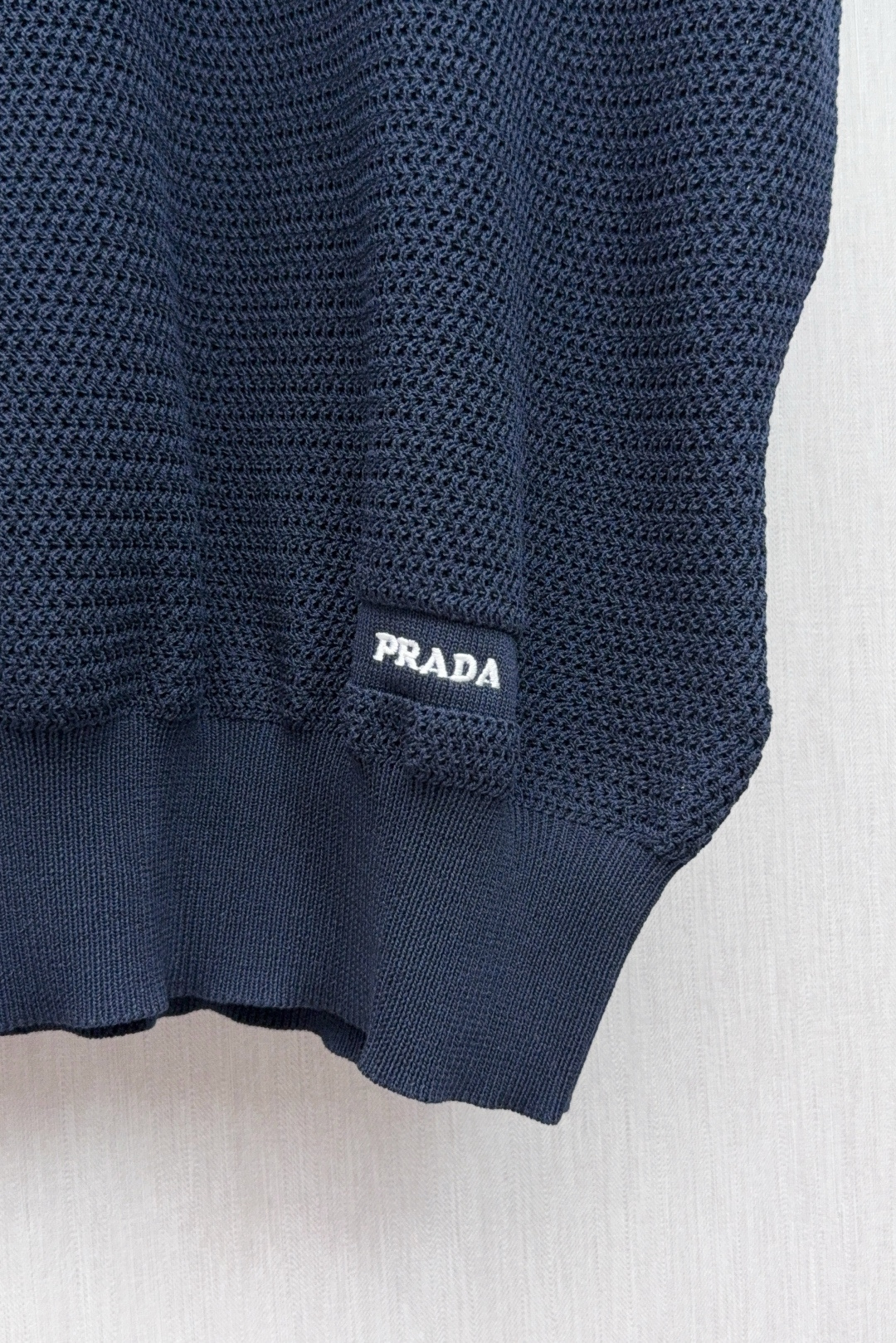 Prada Basic Clothing Knitted Blue Loose Fit M