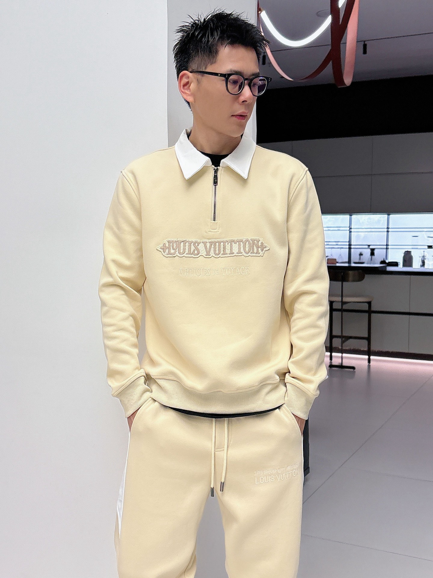 Louis Vuitton Hoodie M-l-xl