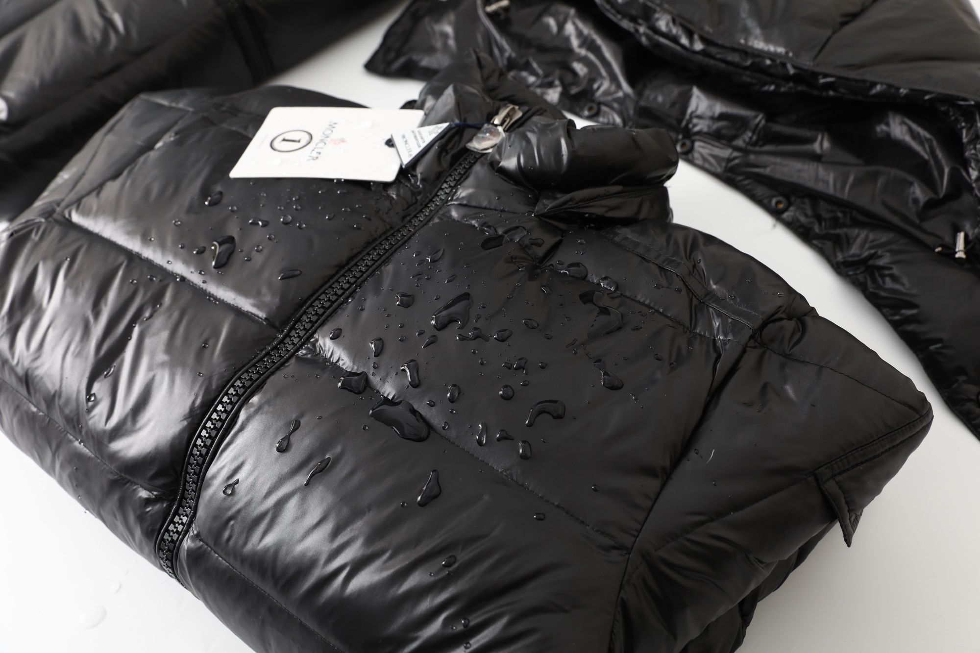 Moncler Down Jacket Goose Down Black S-m-l
