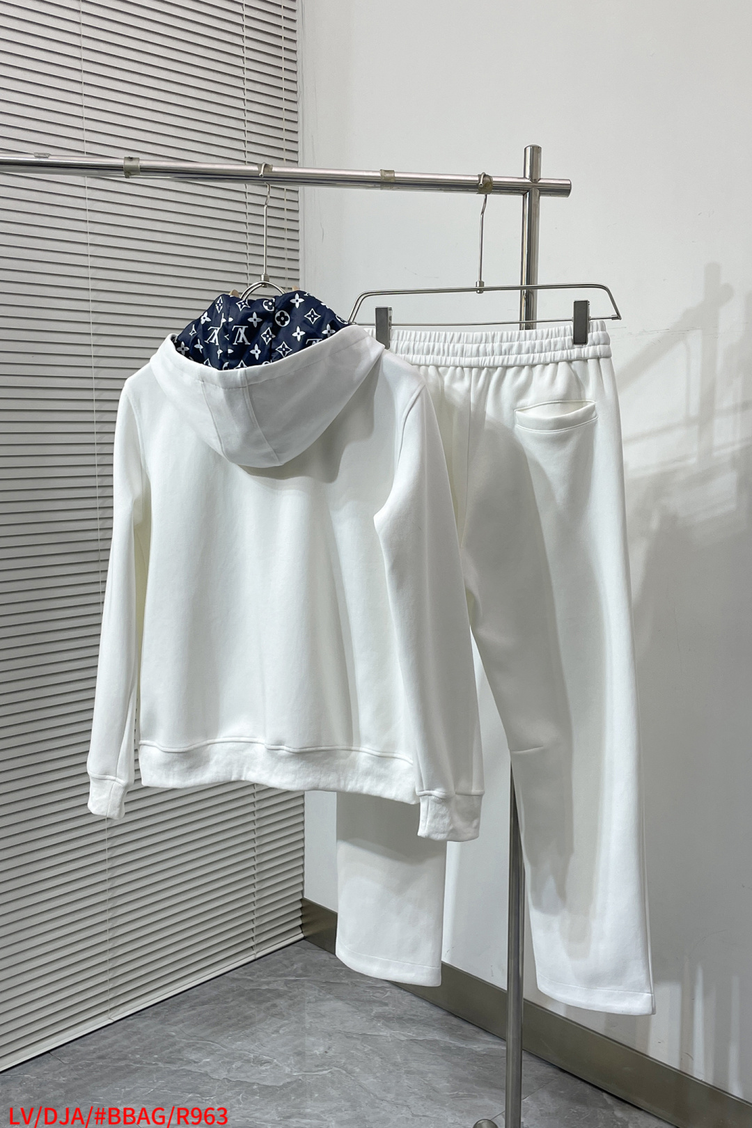 Louis Vuitton Basic Clothing Hooded S-m-l-xl