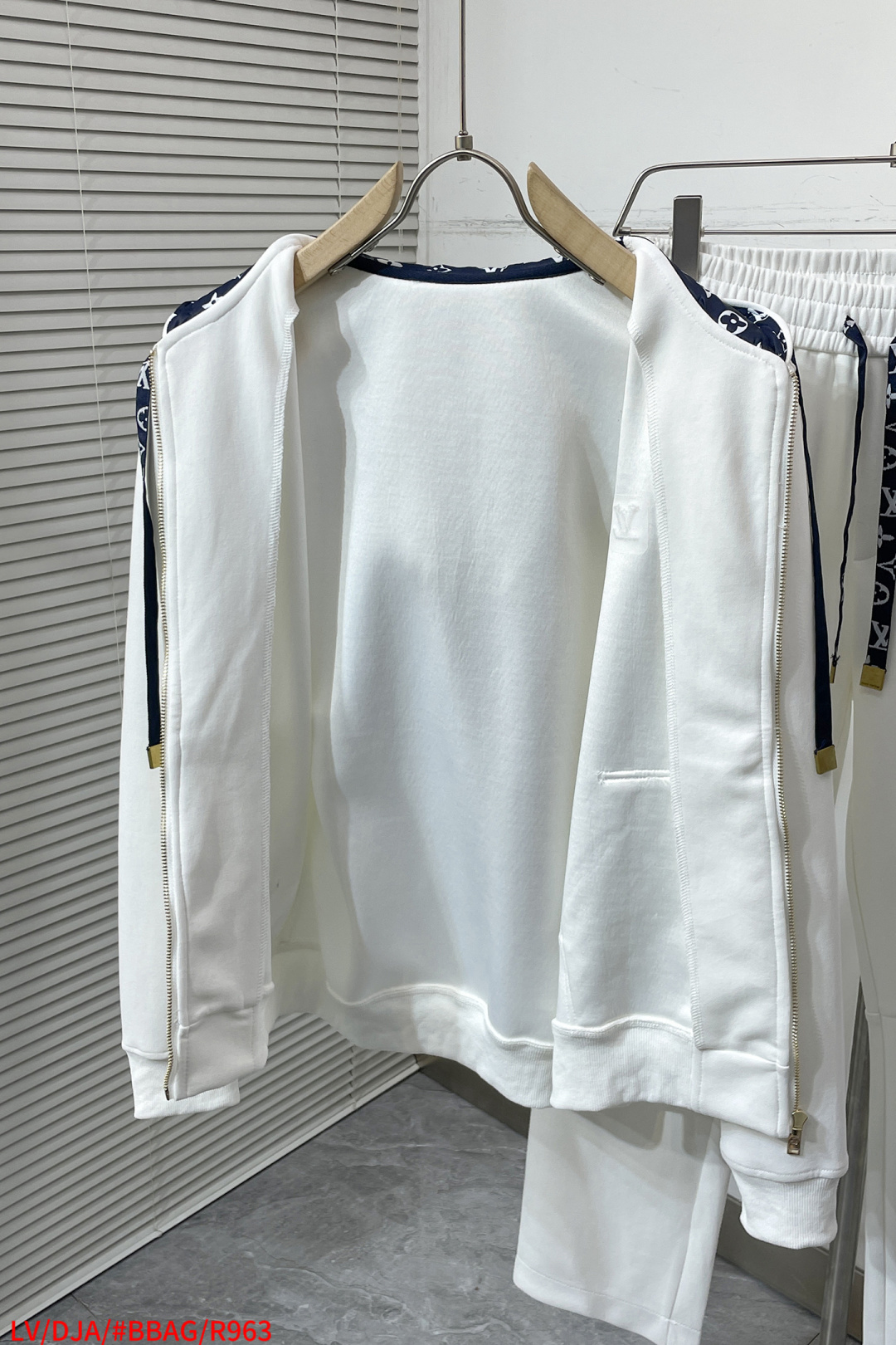 Louis Vuitton Basic Clothing Hooded S-m-l-xl