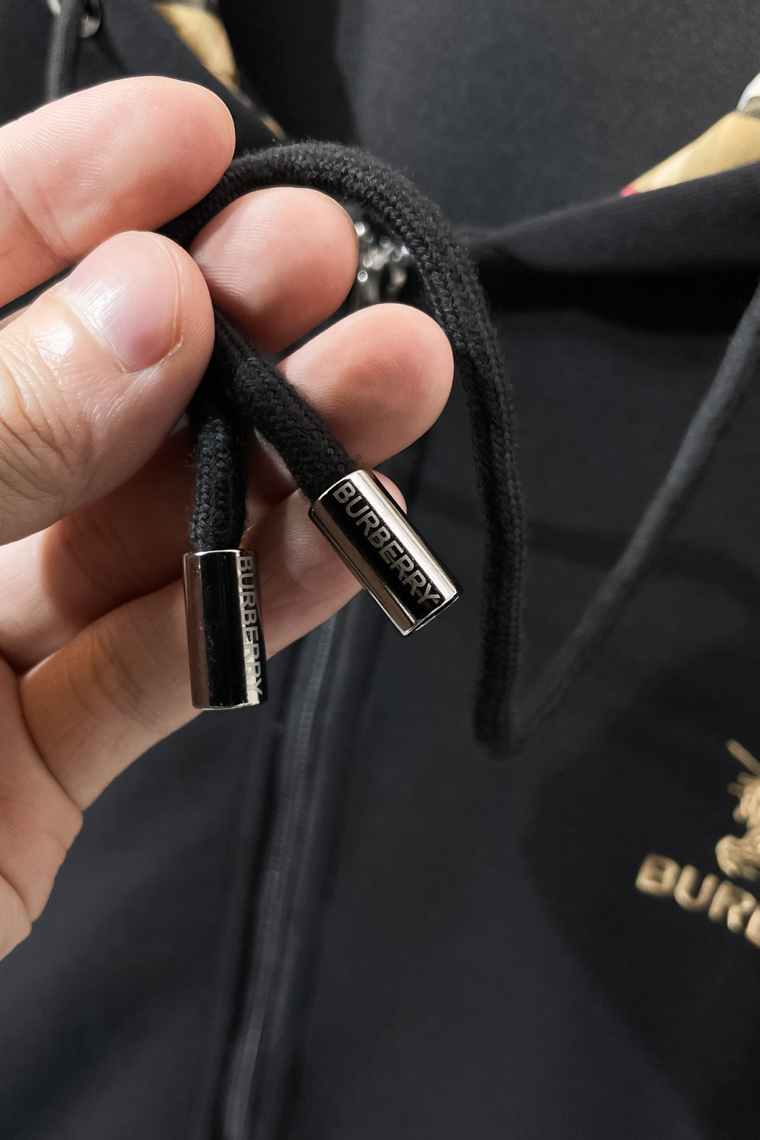 Burberry Basic Clothing Knitted M-xl