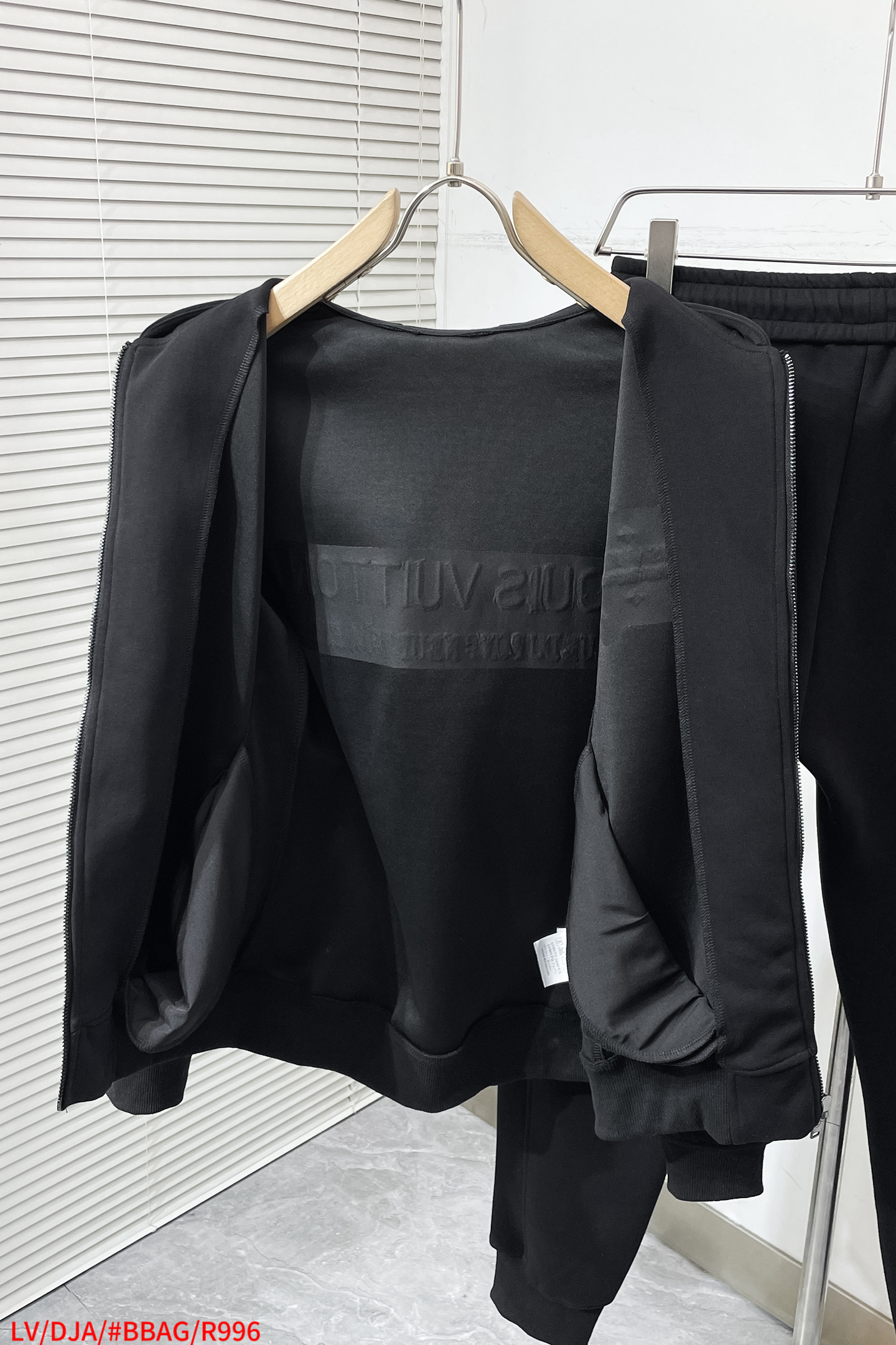 Louis Vuitton Basic Clothing Hooded S-m-l-xl
