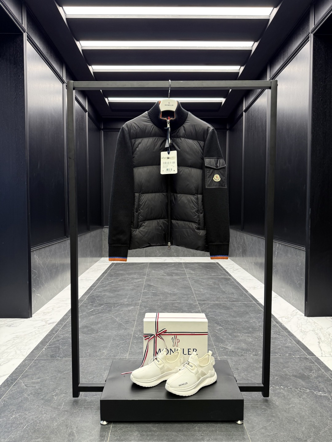 Moncler Male Basic Clothing Wool Black S-m-l-xl