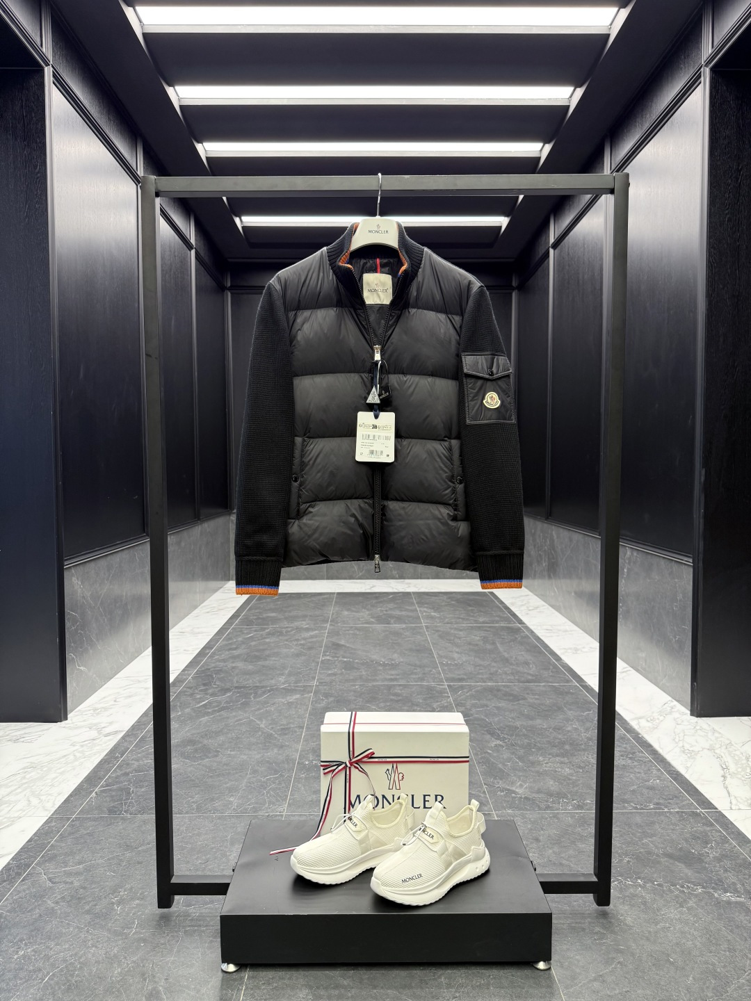 Moncler Male Basic Clothing Wool Black S-m-l-xl