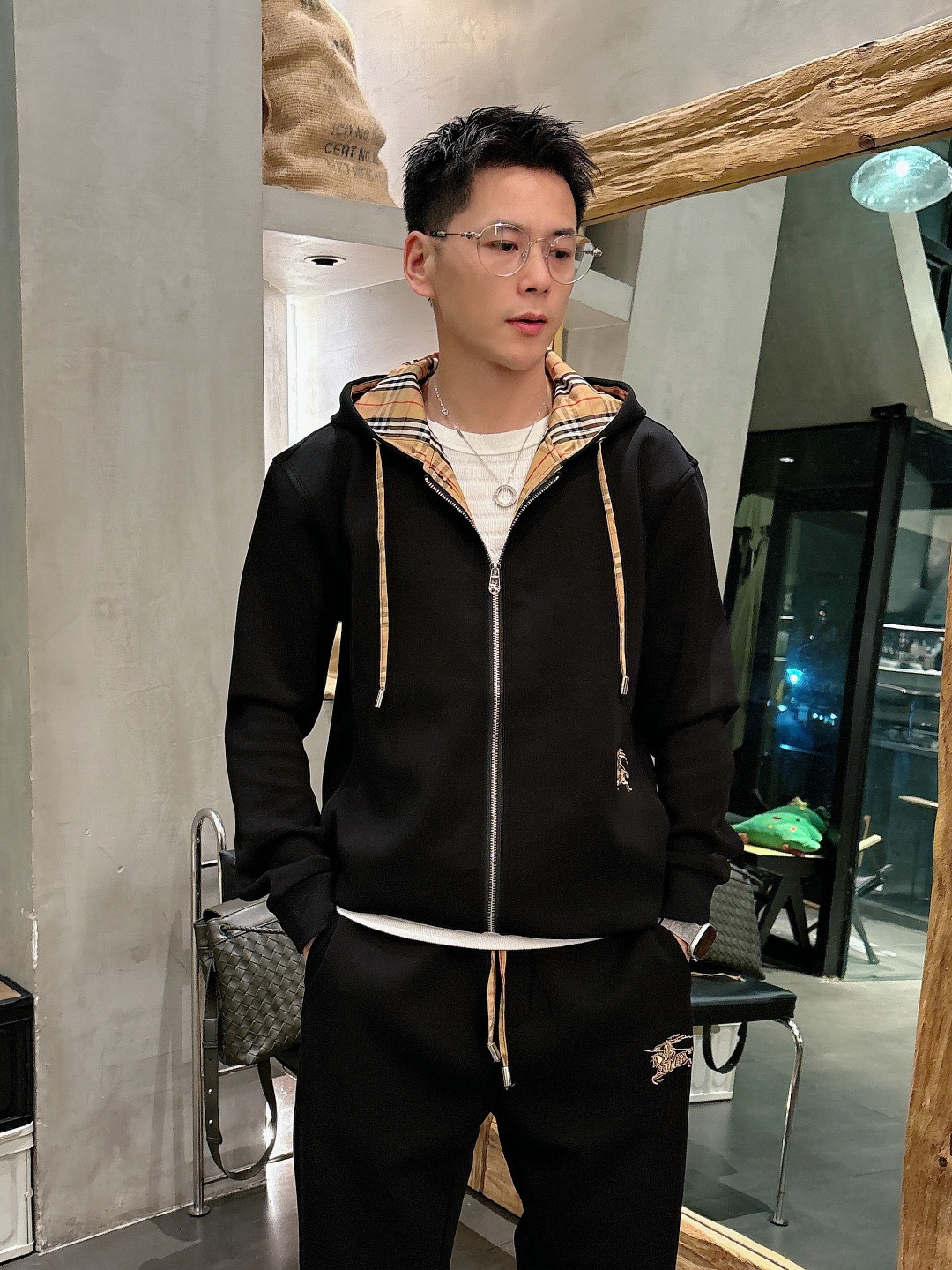 Burberry Basic Clothing Cotton M-xl