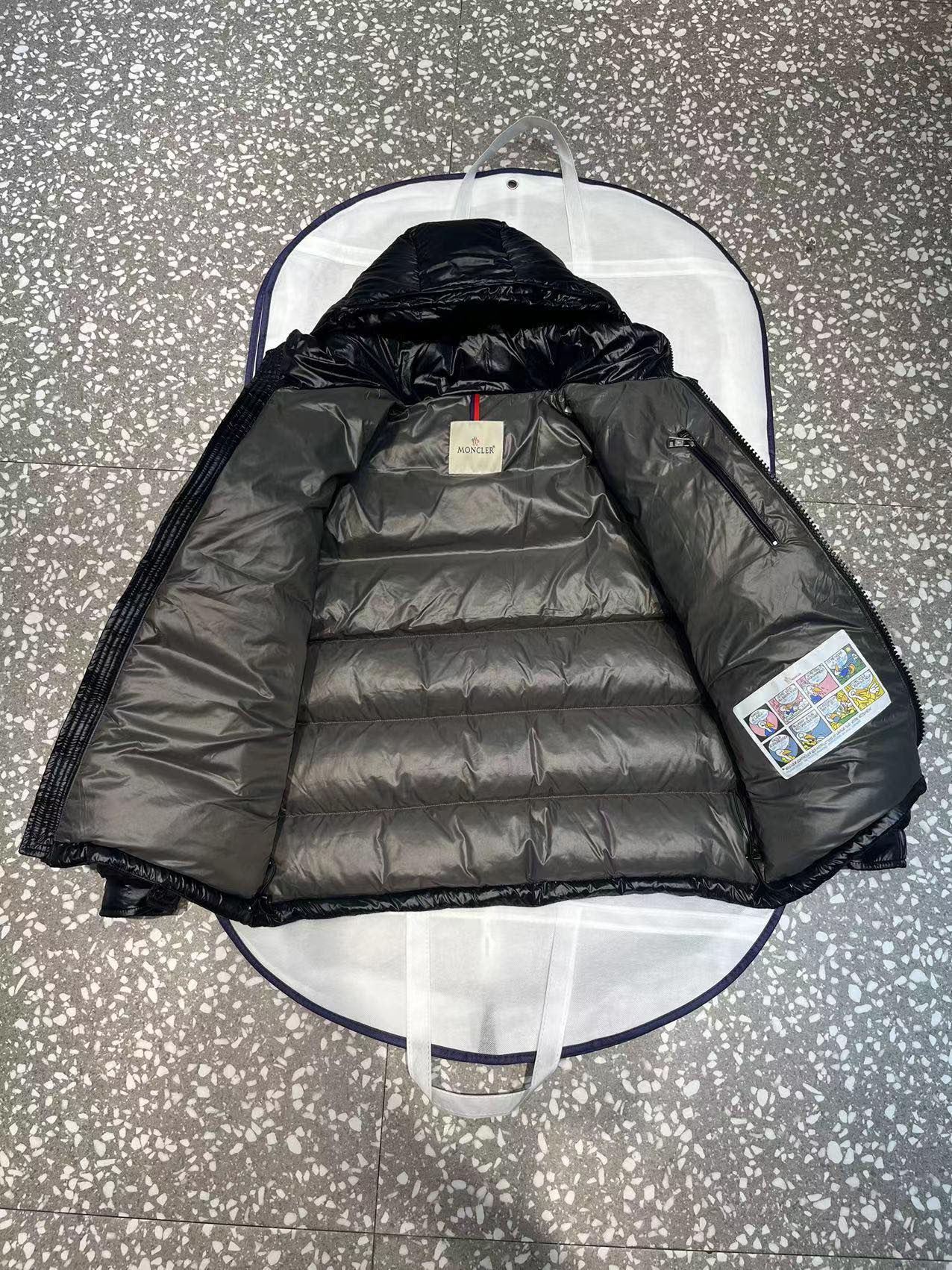 Moncler Jacket Goose Down Black M-l-123