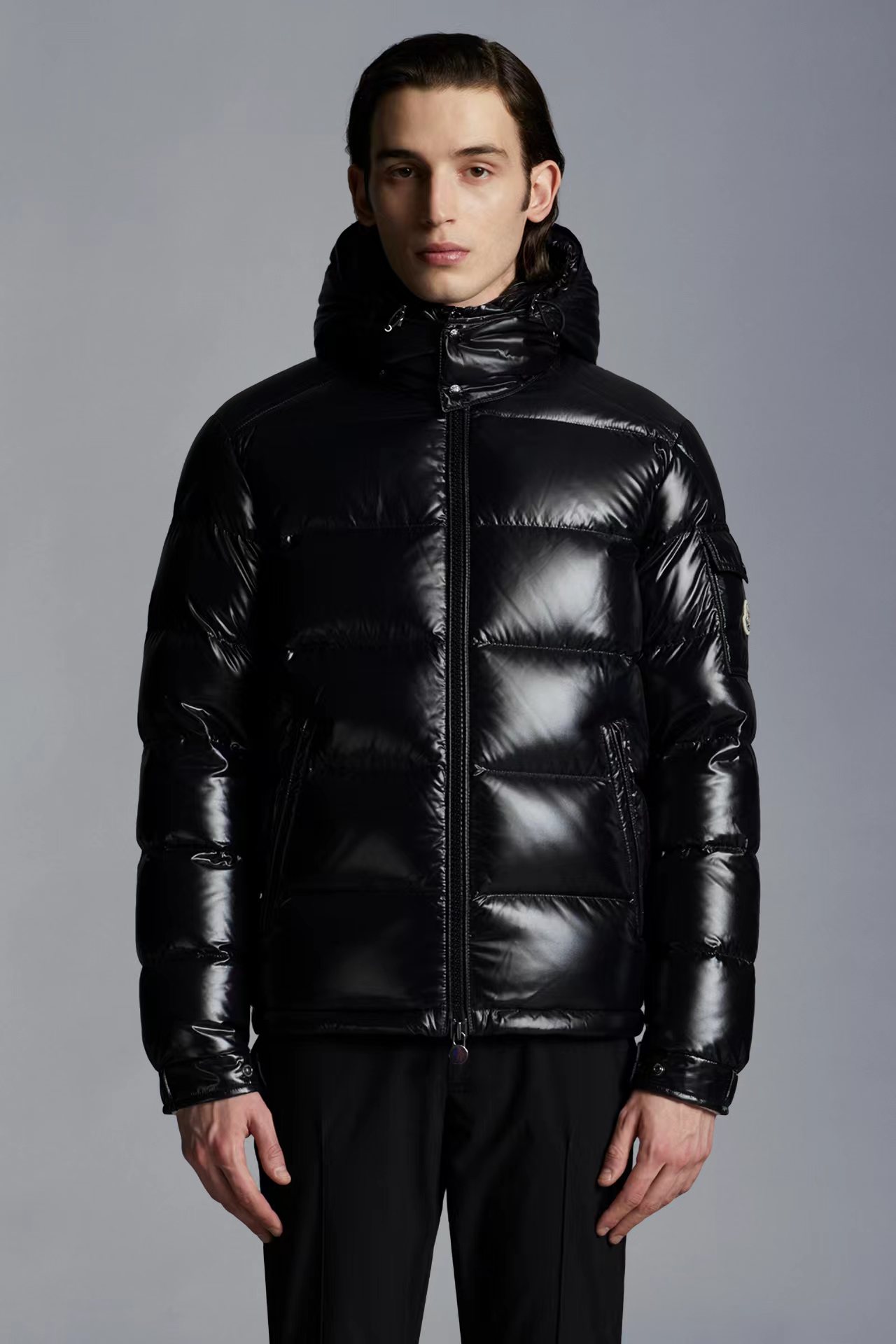 Moncler Down Jacket Black M-l