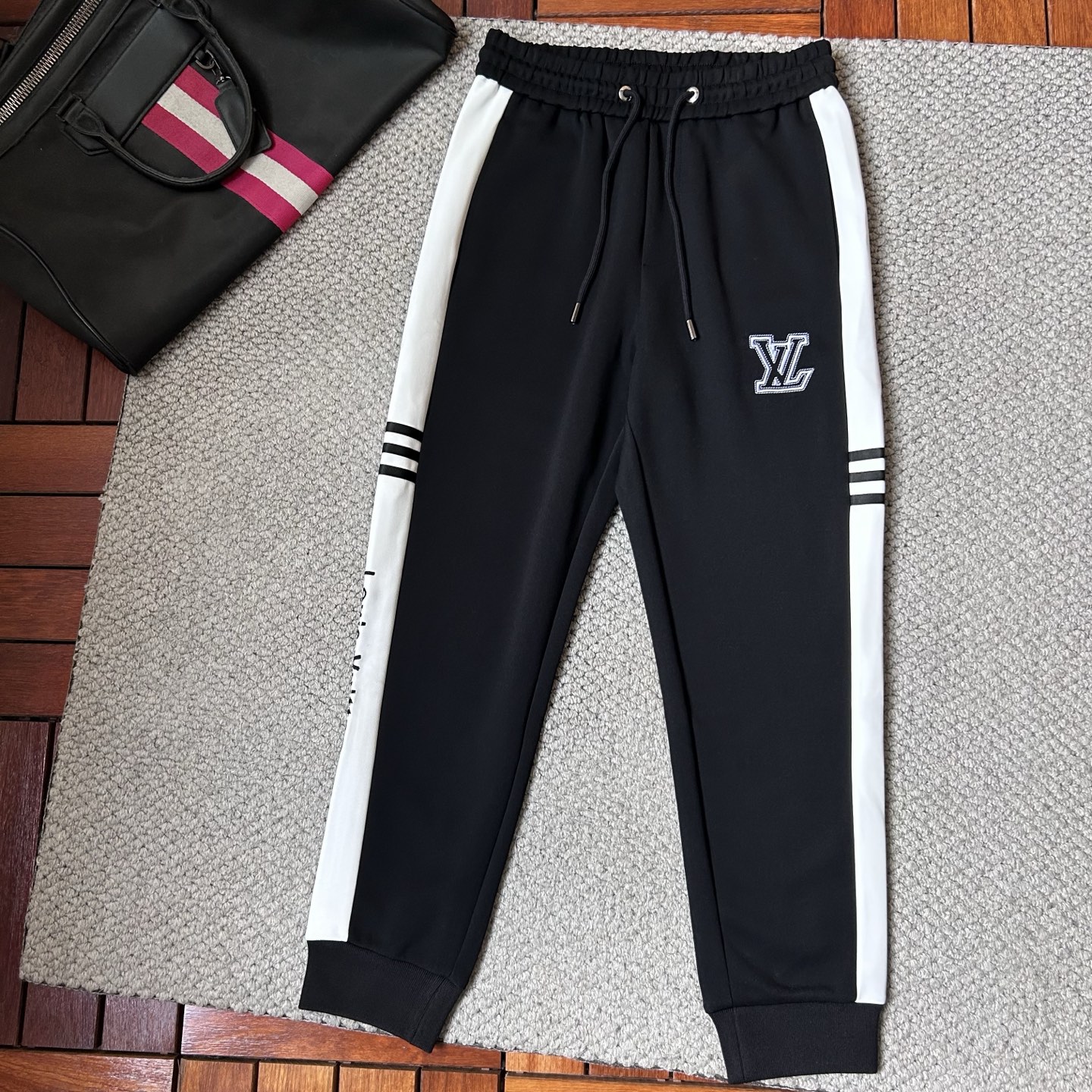 Louis Vuitton Basic Clothing Cotton M-l-xl