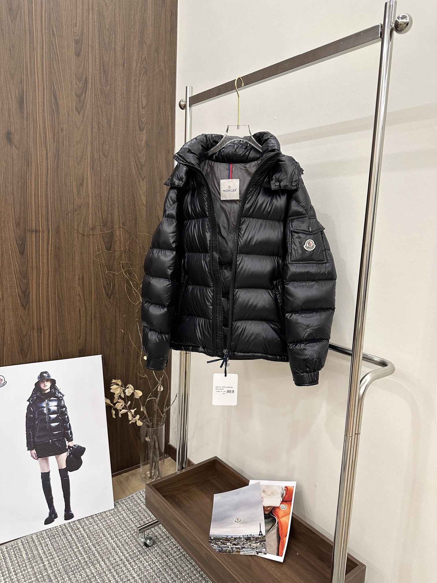 Moncler Down Jacket White Duck Down Black M-l