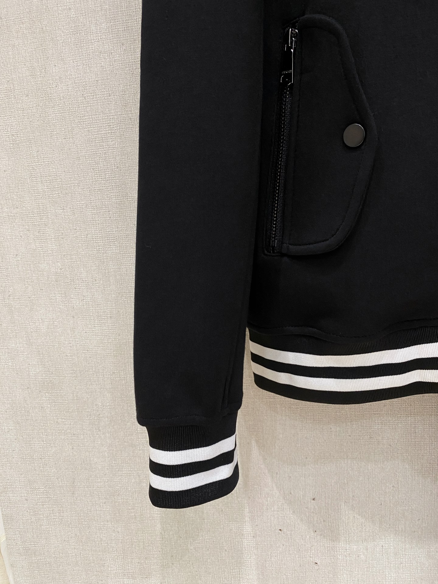 Gucci Basic Clothing M-xl
