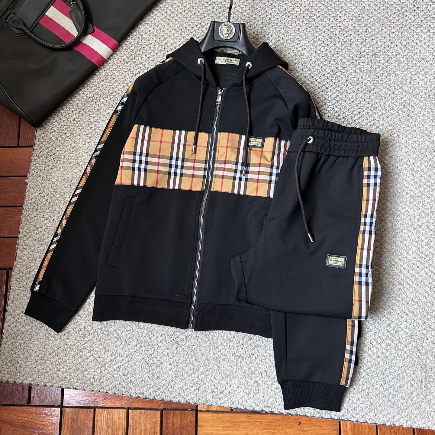 Burberry Basic Clothing Cotton M-xl