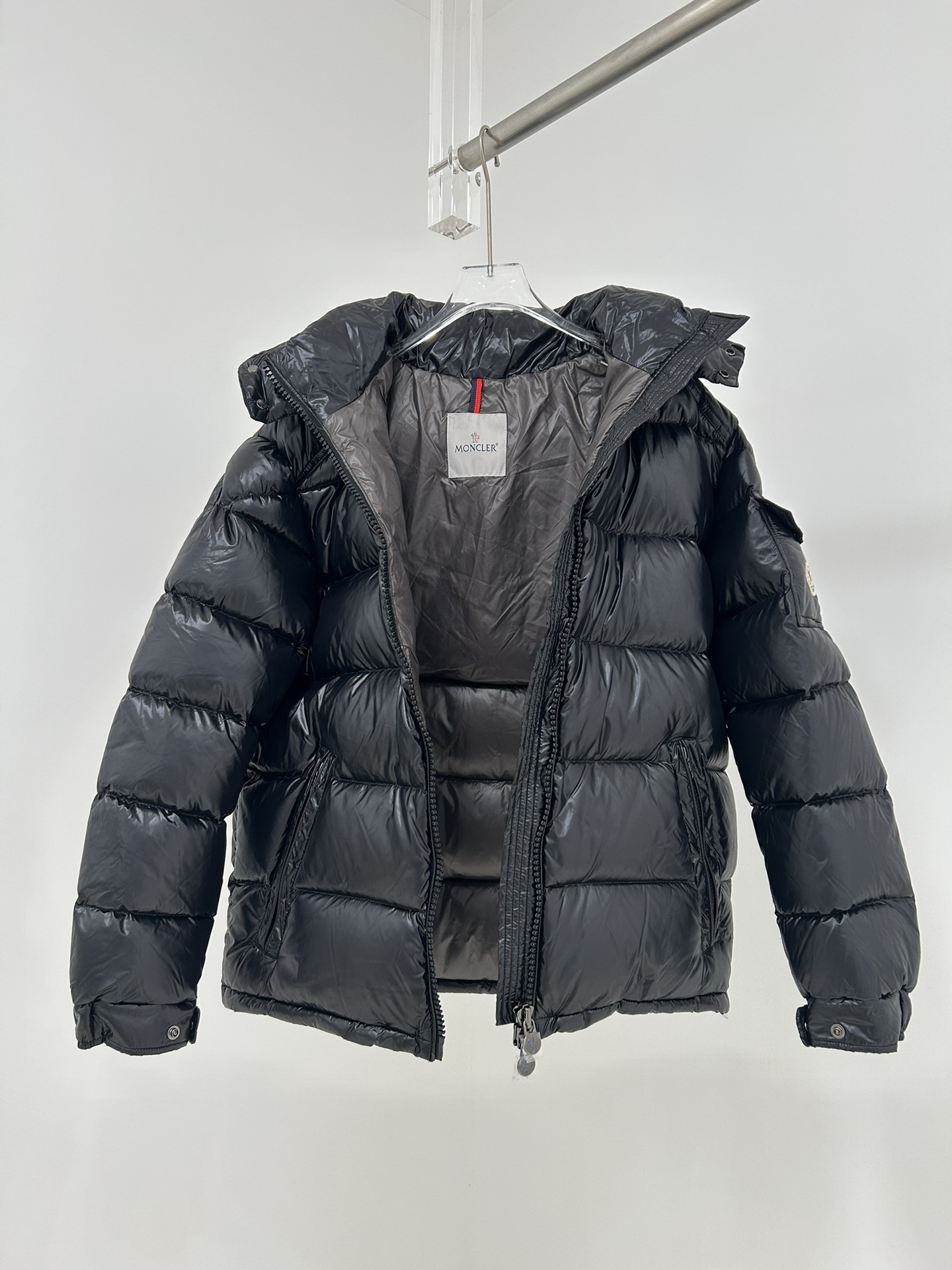 Moncler Down Jacket White Duck Down Gray Hooded M-l