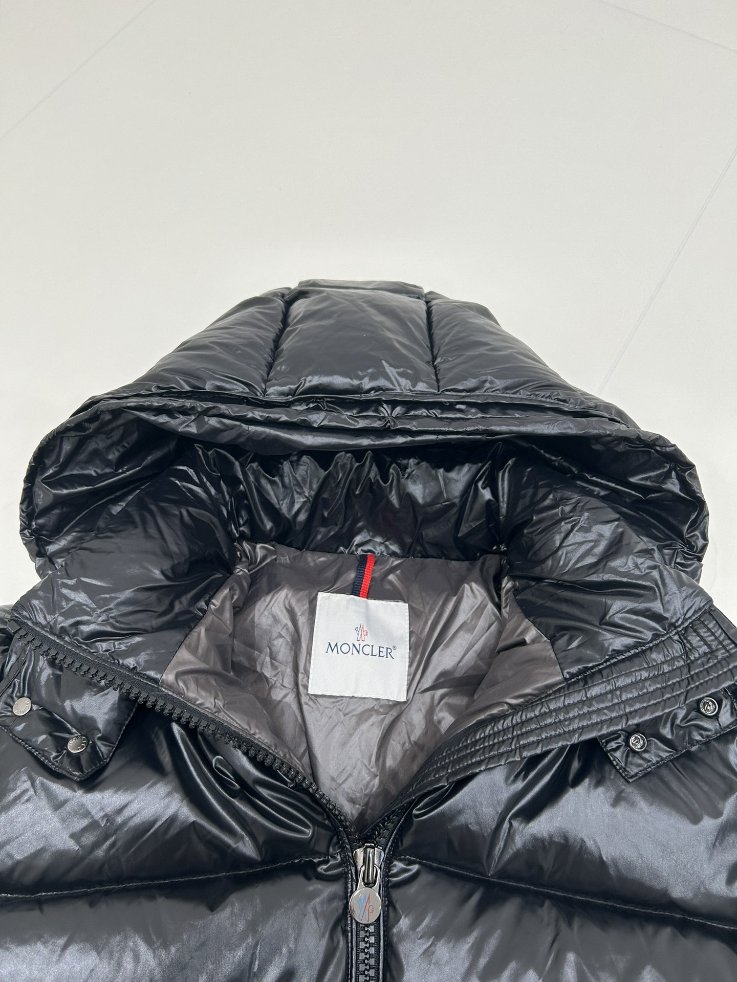 Moncler Down Jacket White Duck Down Gray Hooded M-l