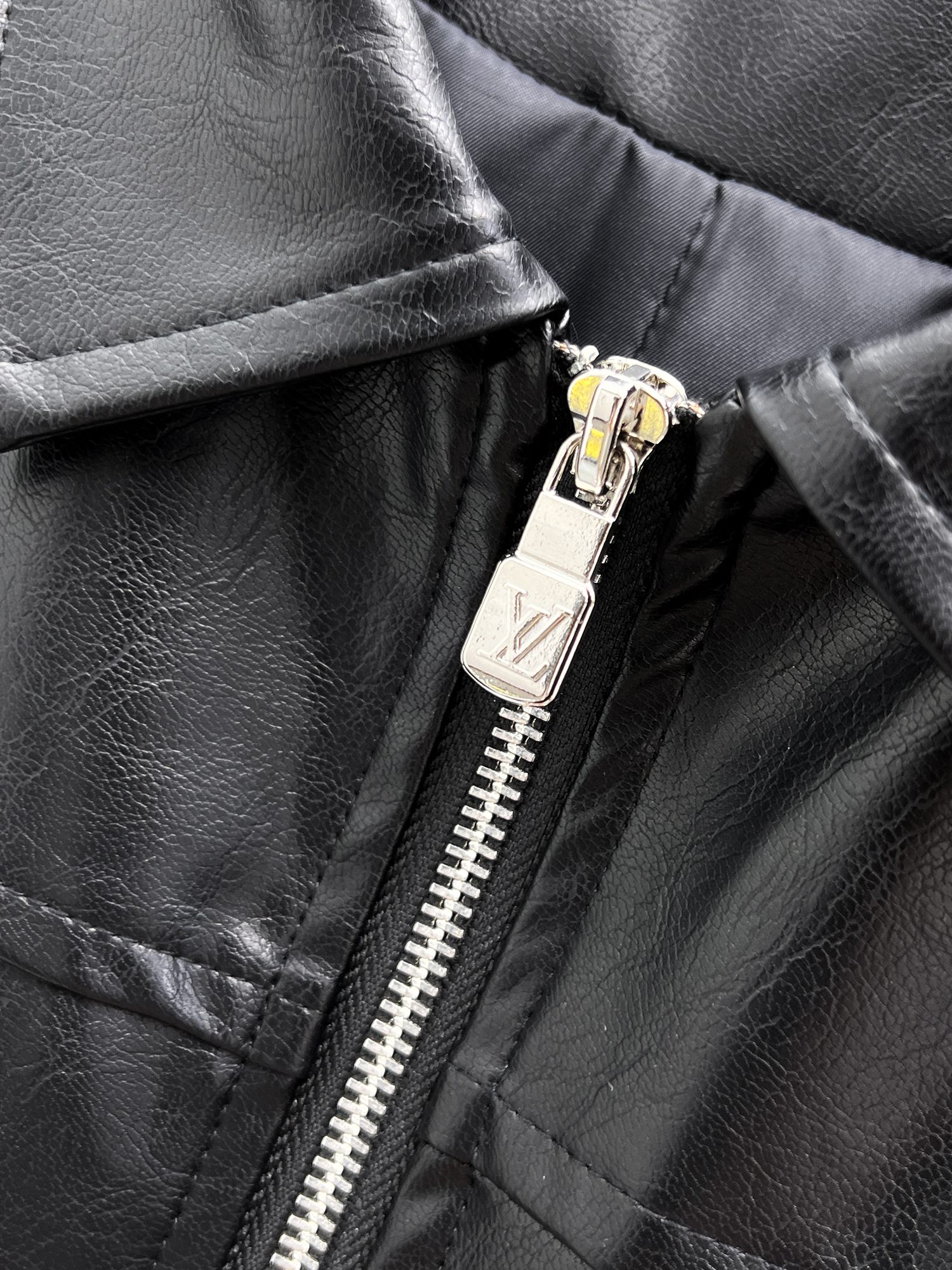 Louis Vuitton Male Jacket S-m-l-xl