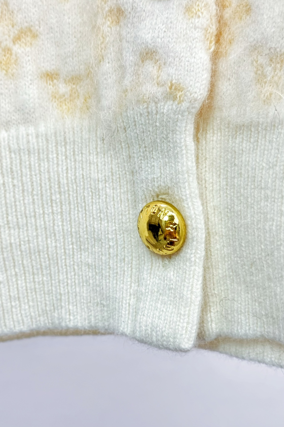 Louis Vuitton Basic Clothing Wool S-m-l