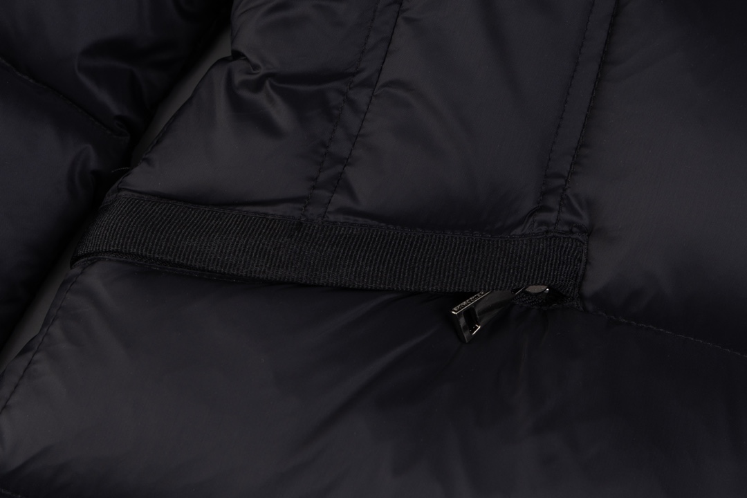 Hermès Down Jacket Black Slim Fit M-l