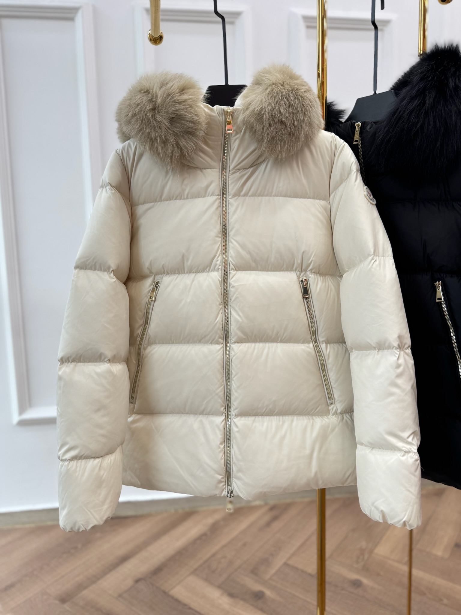 Moncler Down Jacket Black M-l