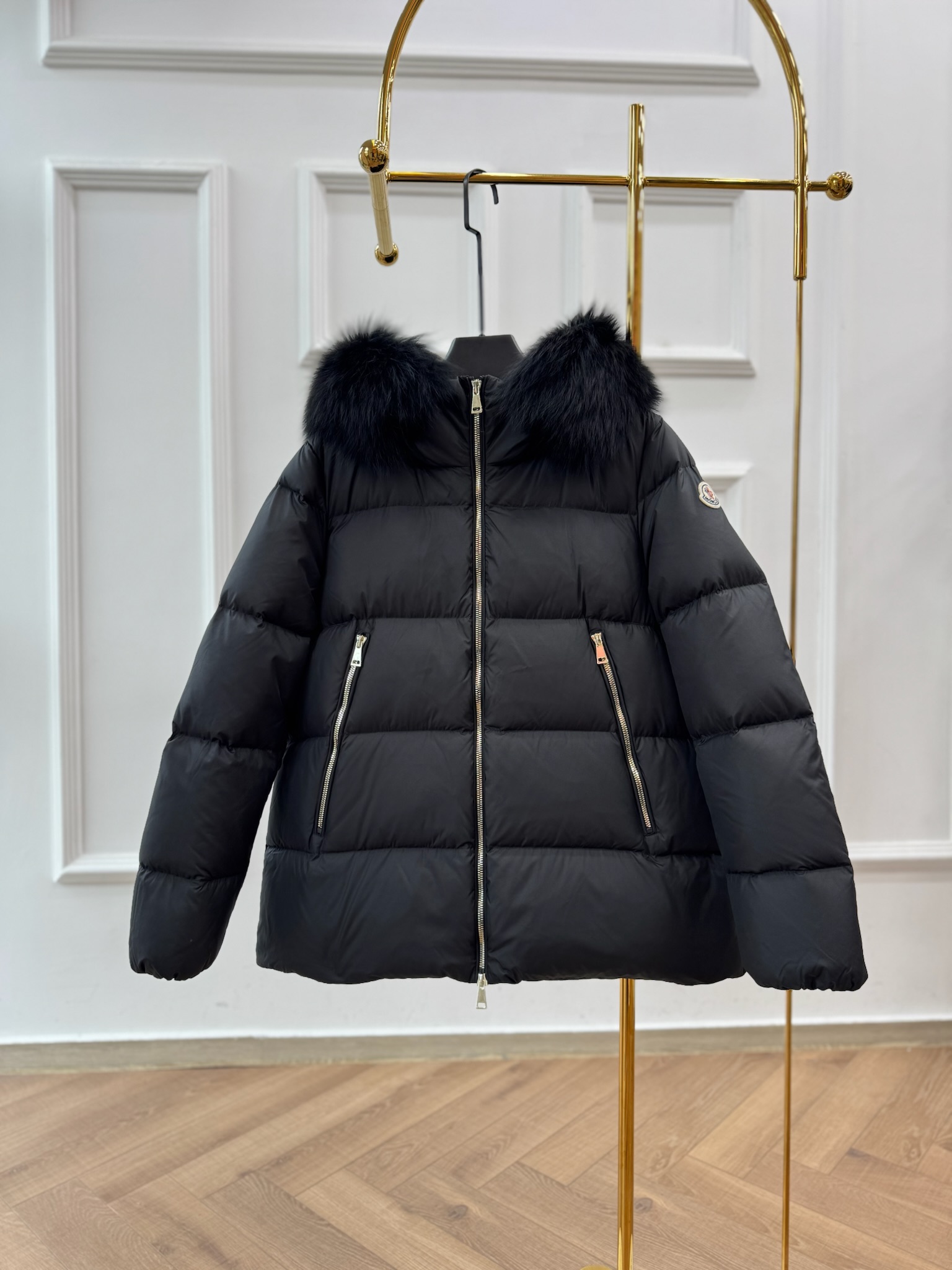 Moncler Down Jacket Black M-l