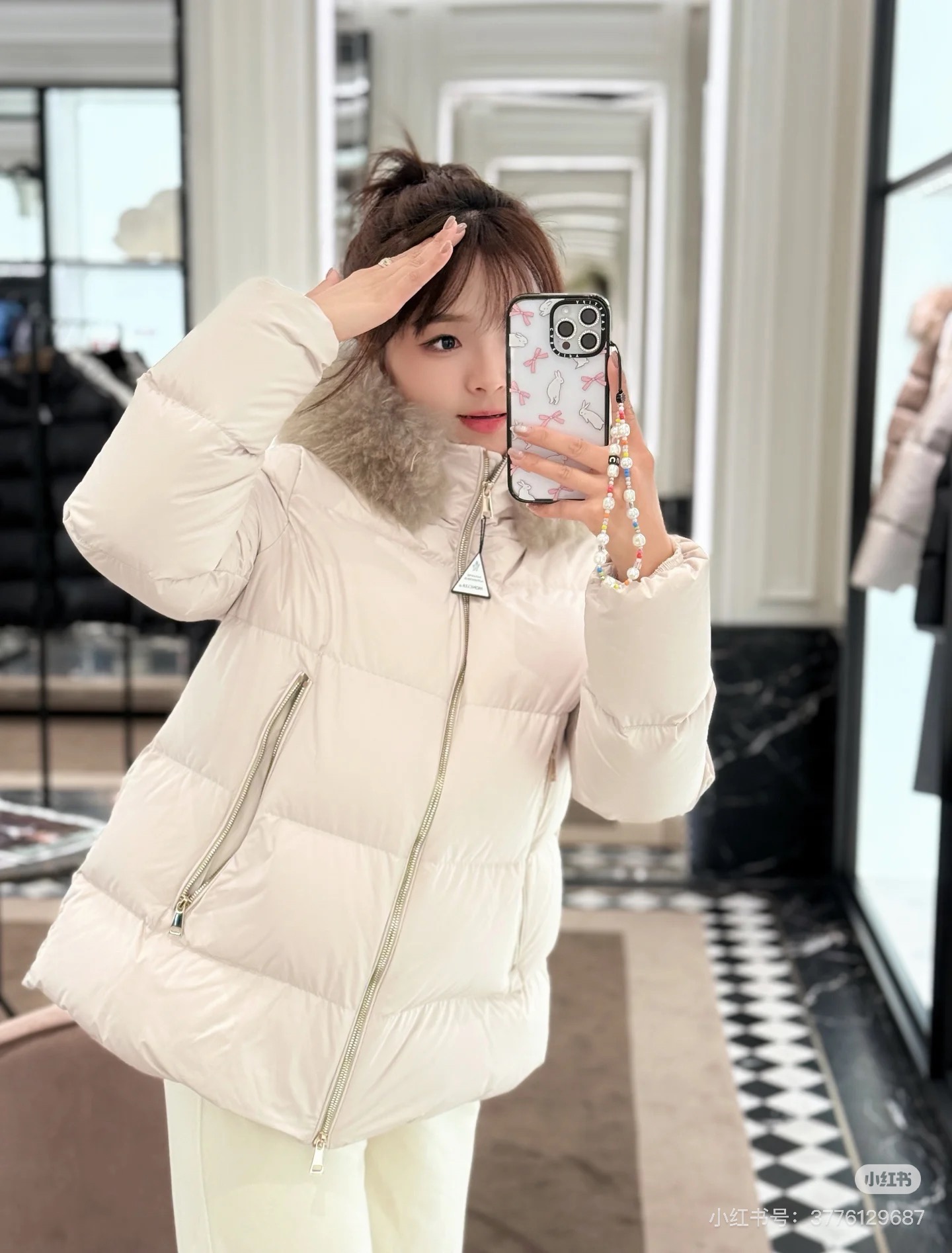 Moncler Down Jacket Black M-l