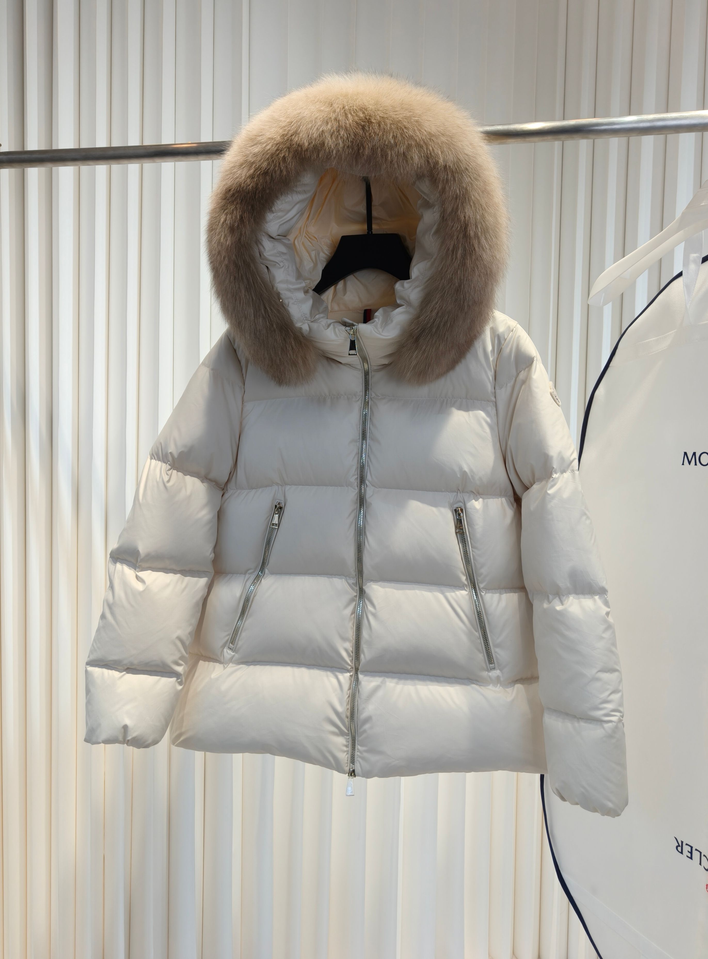 Moncler Female Down Jacket Black M-l