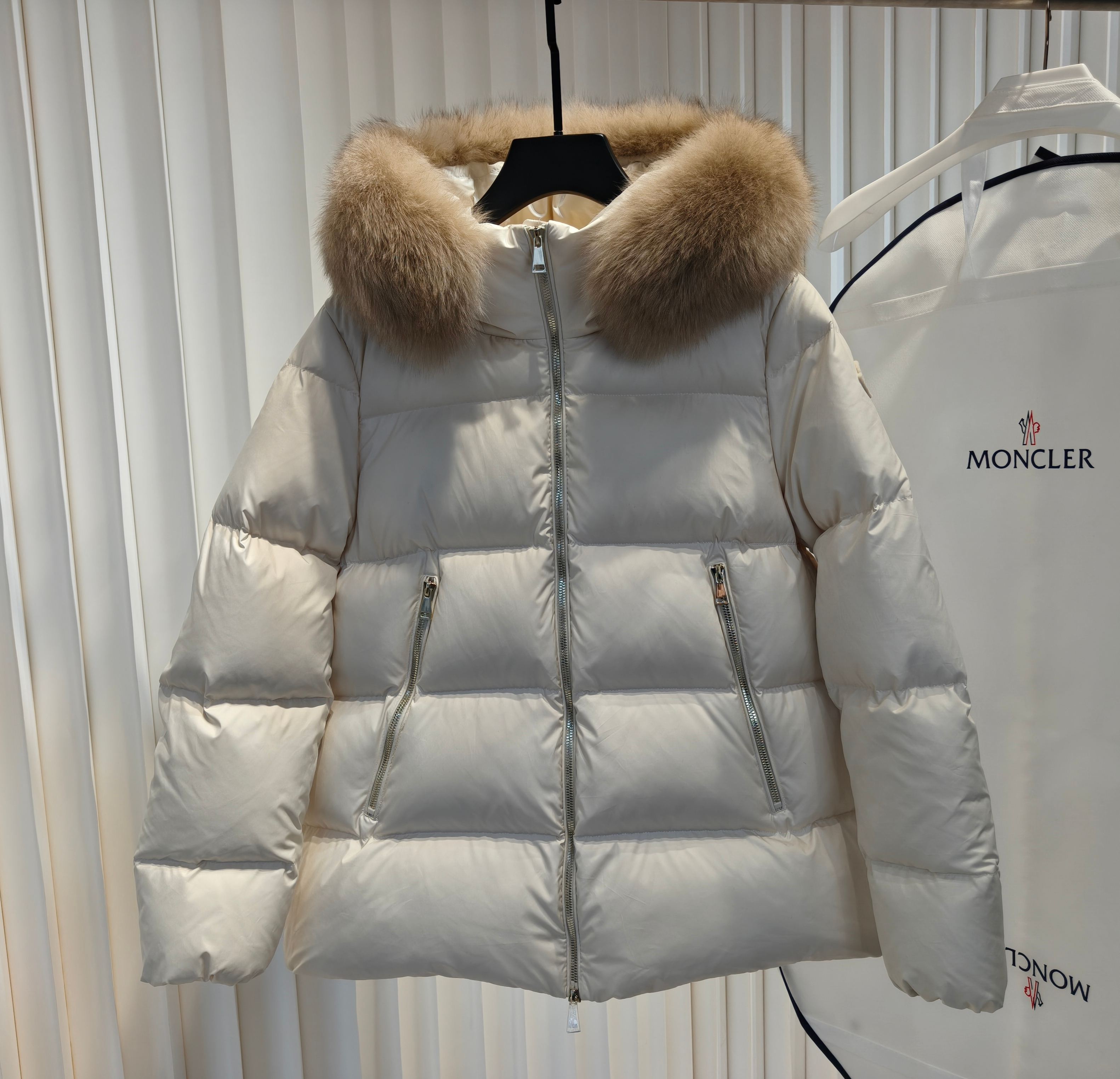 Moncler Female Down Jacket Black M-l