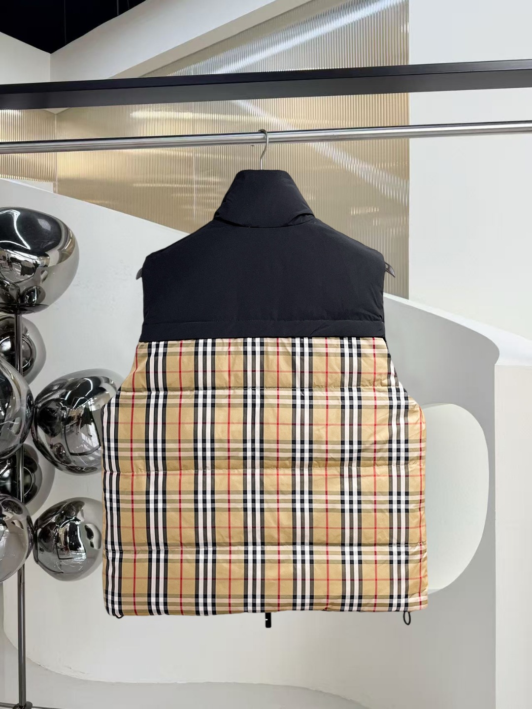 Moncler Down Vest M-l-xl