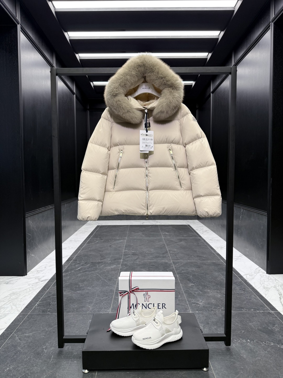 Moncler Female Jacket Wool Black Hooded S-m-l