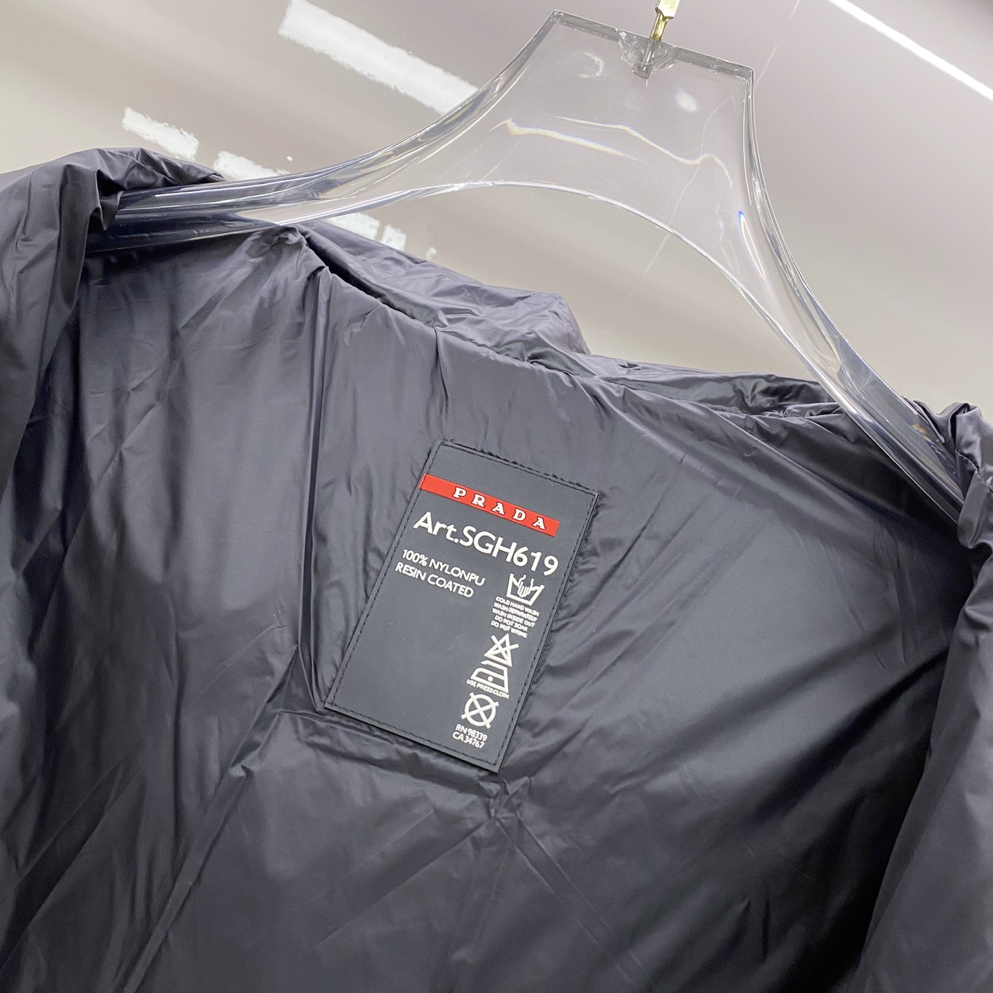 Prada Down Jacket White Duck Down Black Hooded 54-48-56-50-52