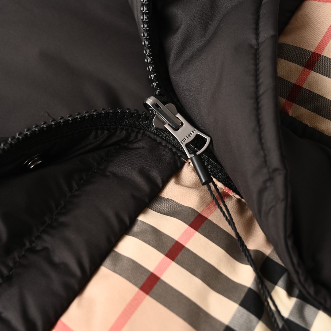 Burberry Down Vest S-m-l-xl