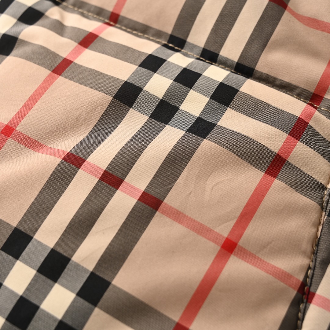 Burberry Down Vest S-m-l-xl