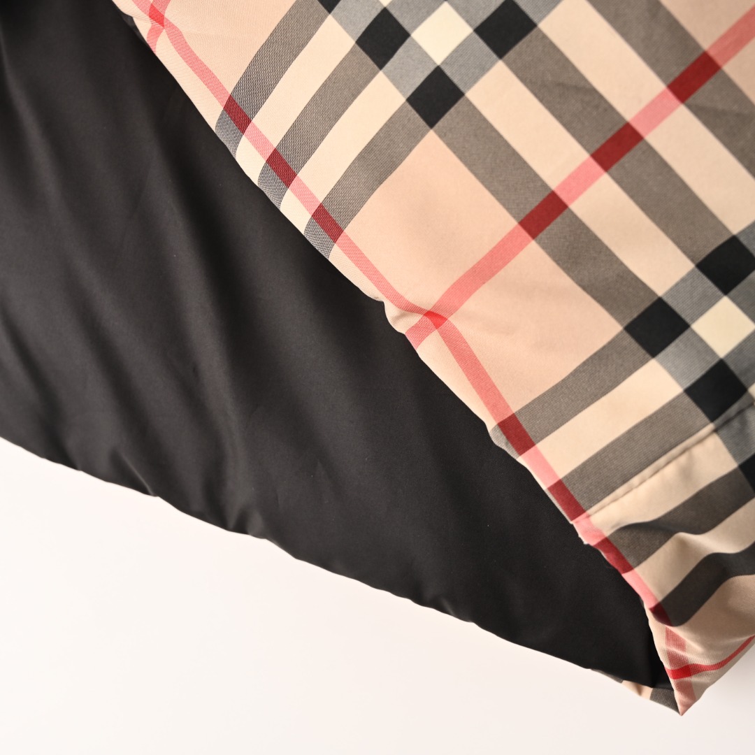 Burberry Down Vest S-m-l-xl
