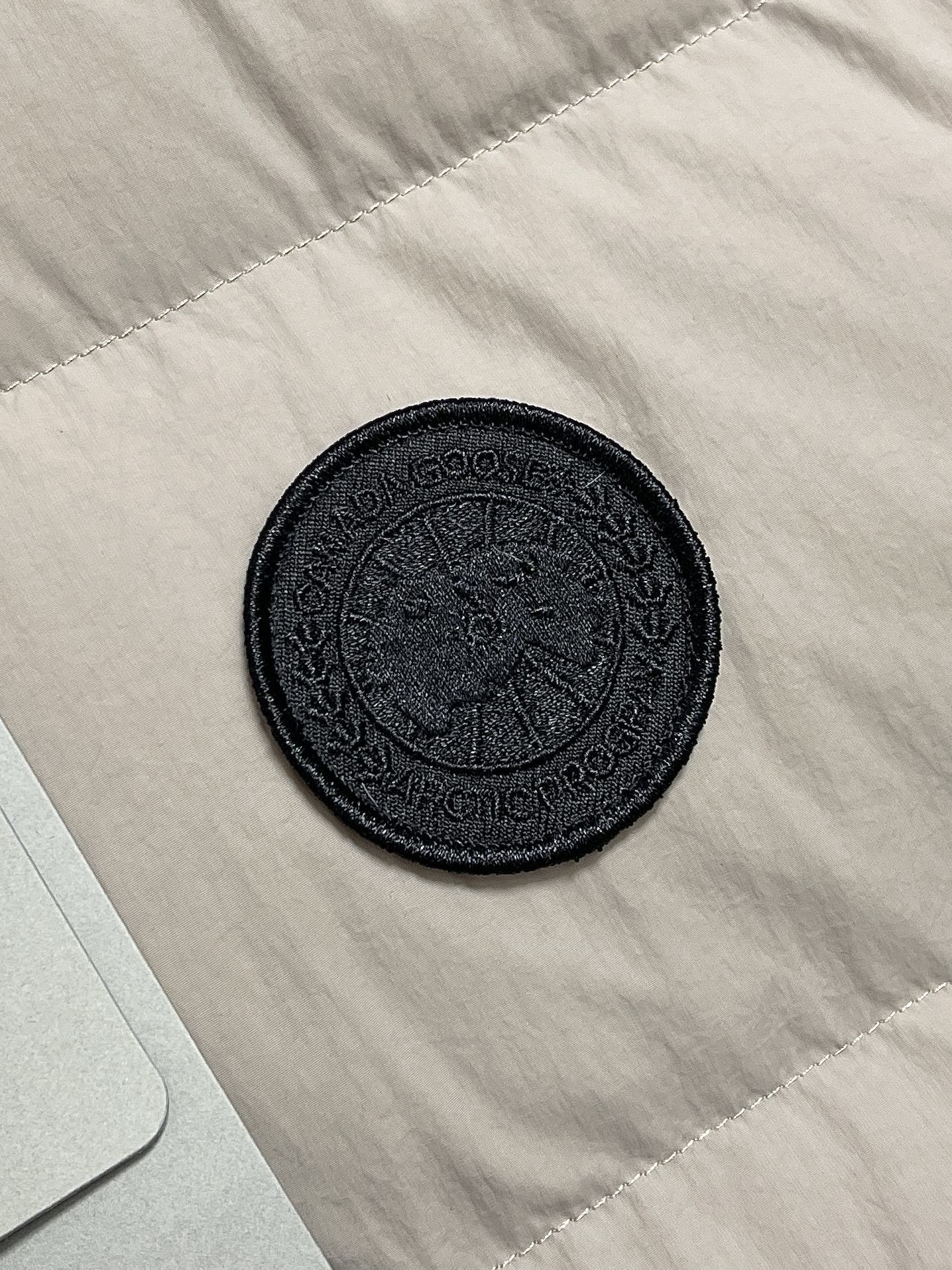Canada Goose Vest White Duck Down S-xl