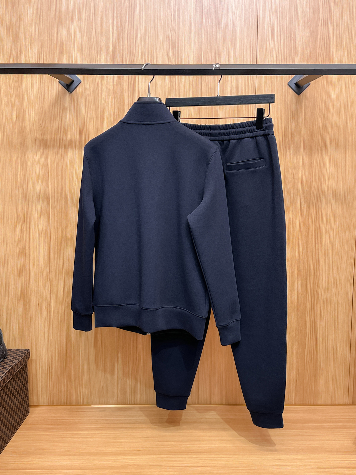 Kiton Basic Clothing M-xl