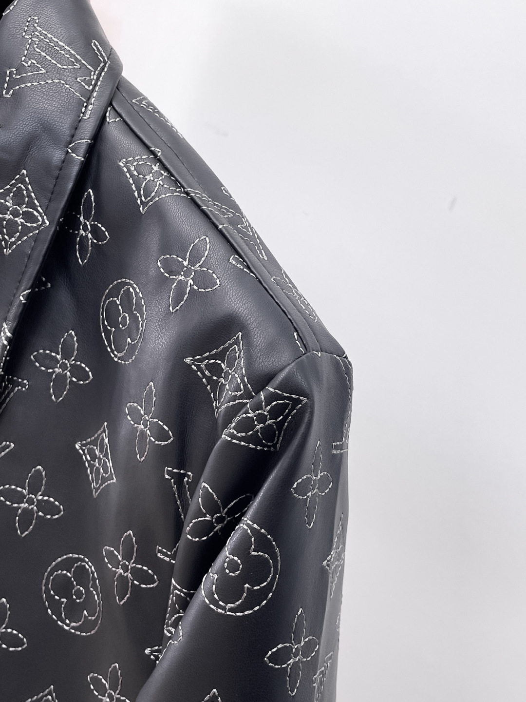Louis Vuitton Jacket M-l-xxxl