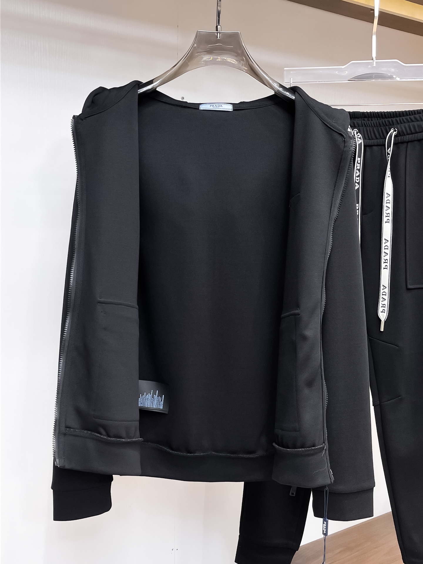Prada Basic Clothing M-xxxl