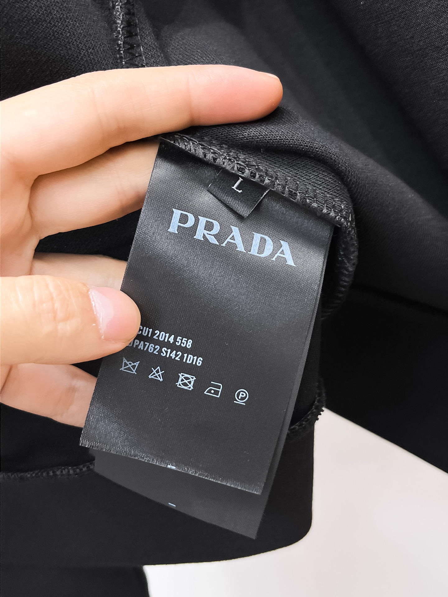 Prada Basic Clothing M-xxxl