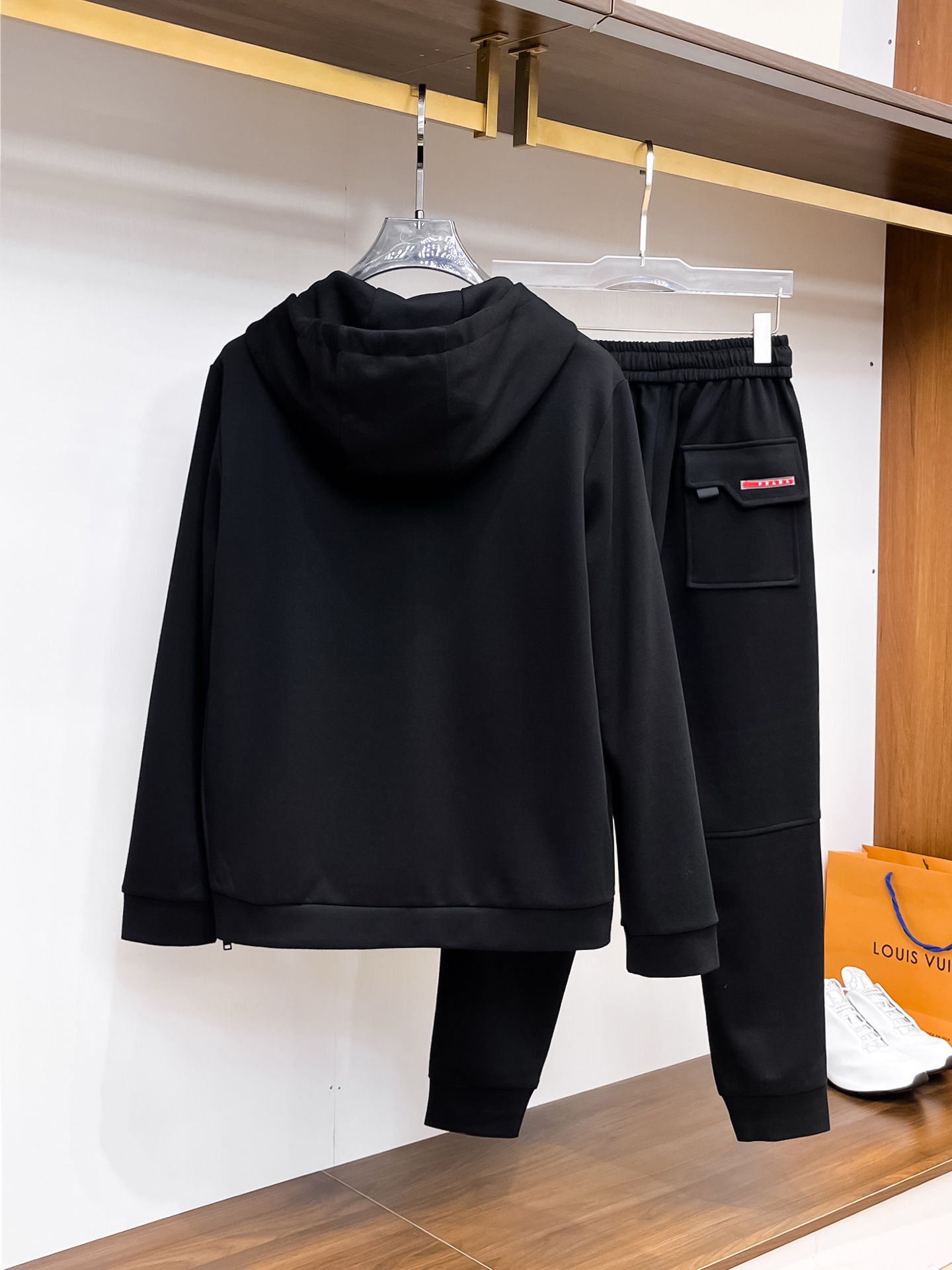 Prada Basic Clothing M-xxxl
