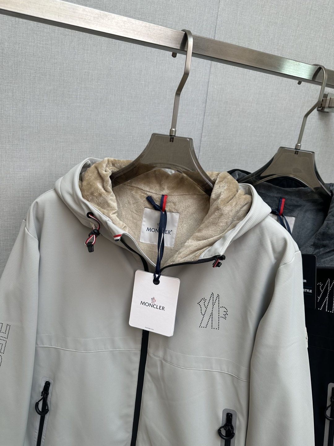 Moncler Jacket M-l-xl