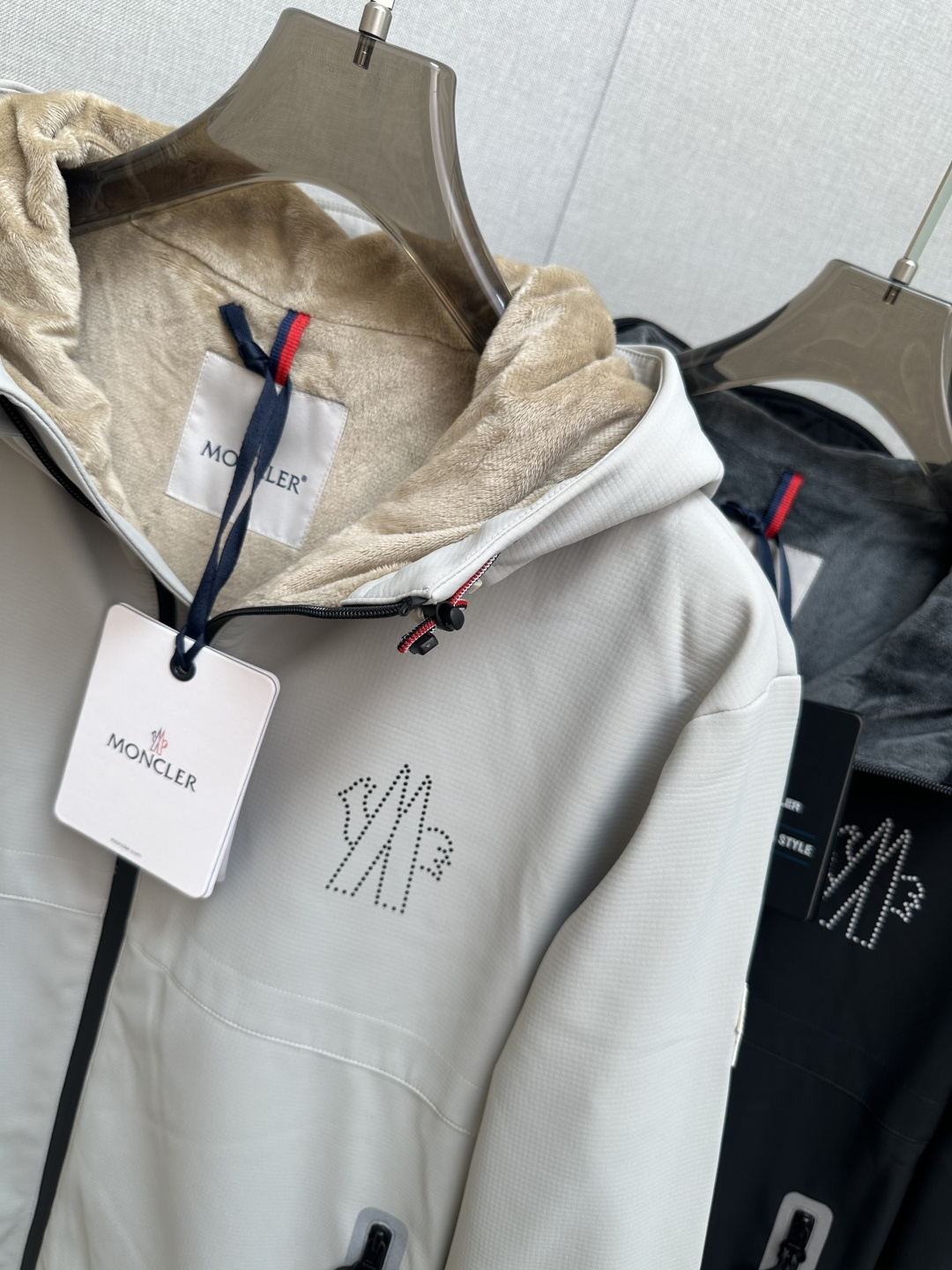 Moncler Jacket M-l-xl