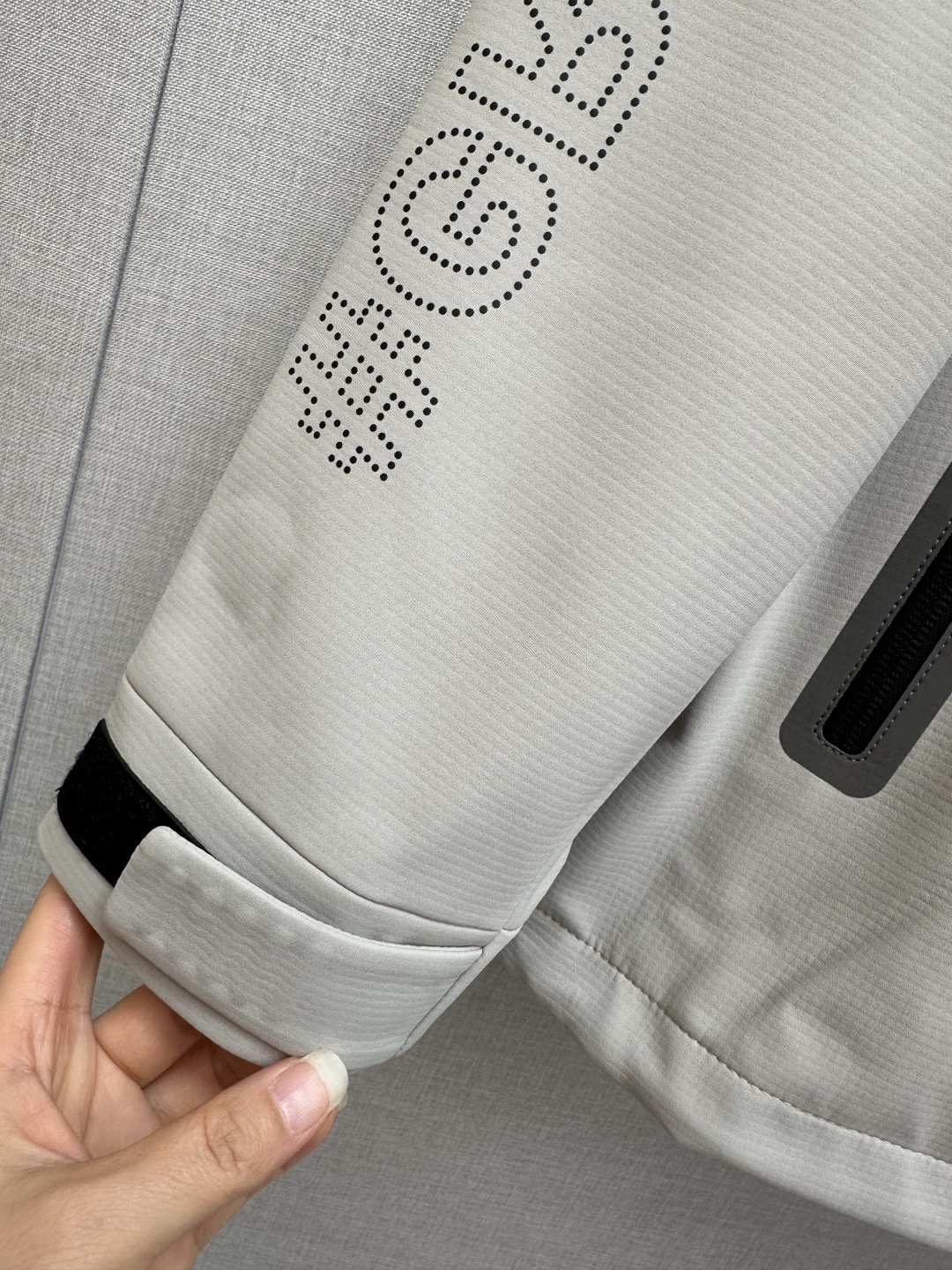Moncler Jacket M-l-xl
