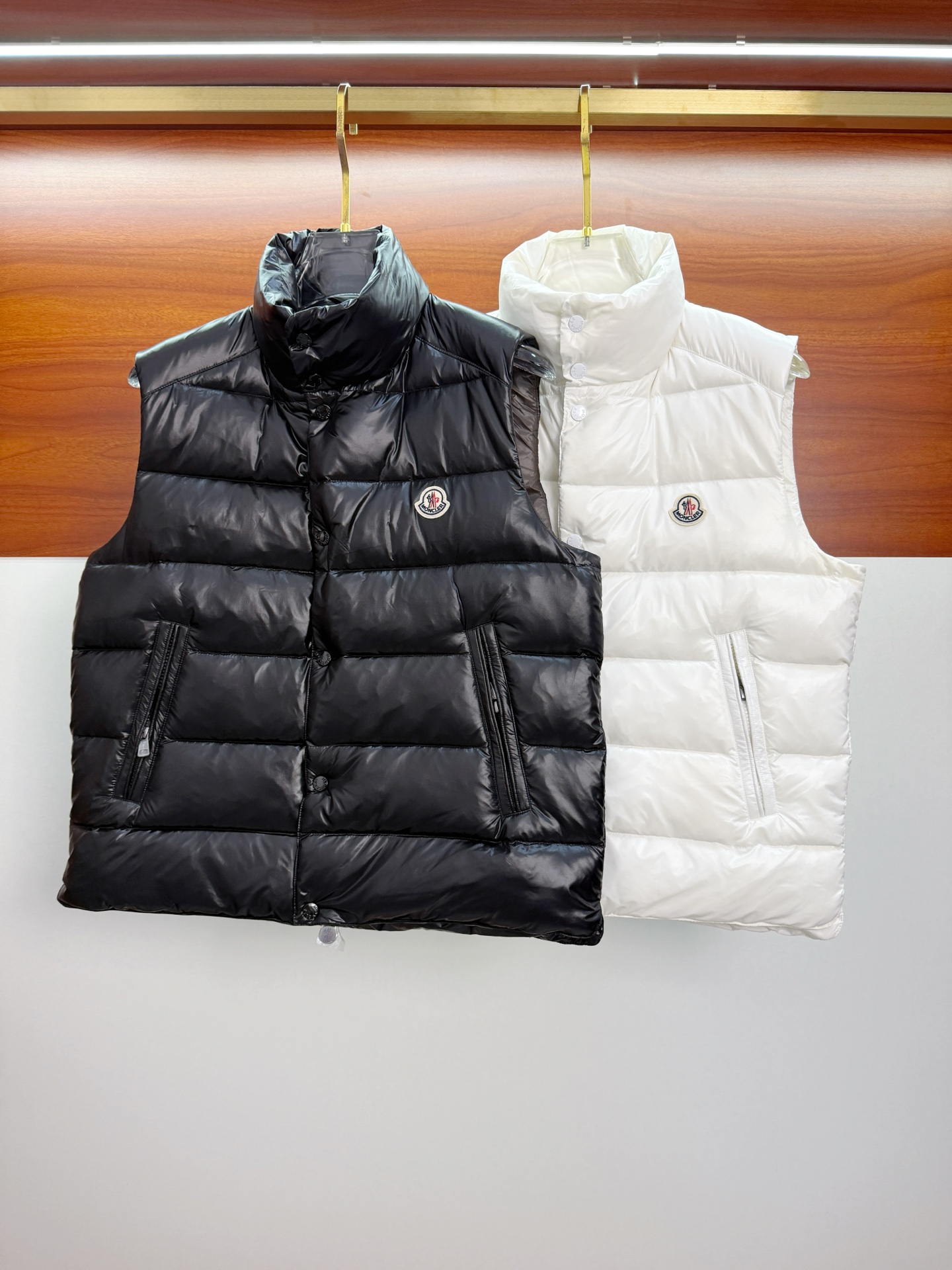 Moncler Vest Goose Down Hooded M-l