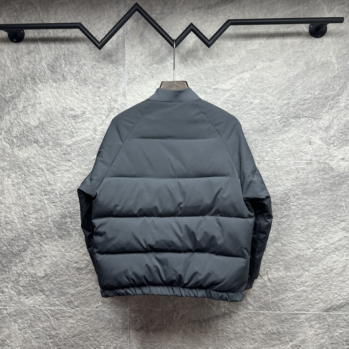 Louis Vuitton Couple Down Jacket White Duck Down Gray Loose Fit M-l-xl