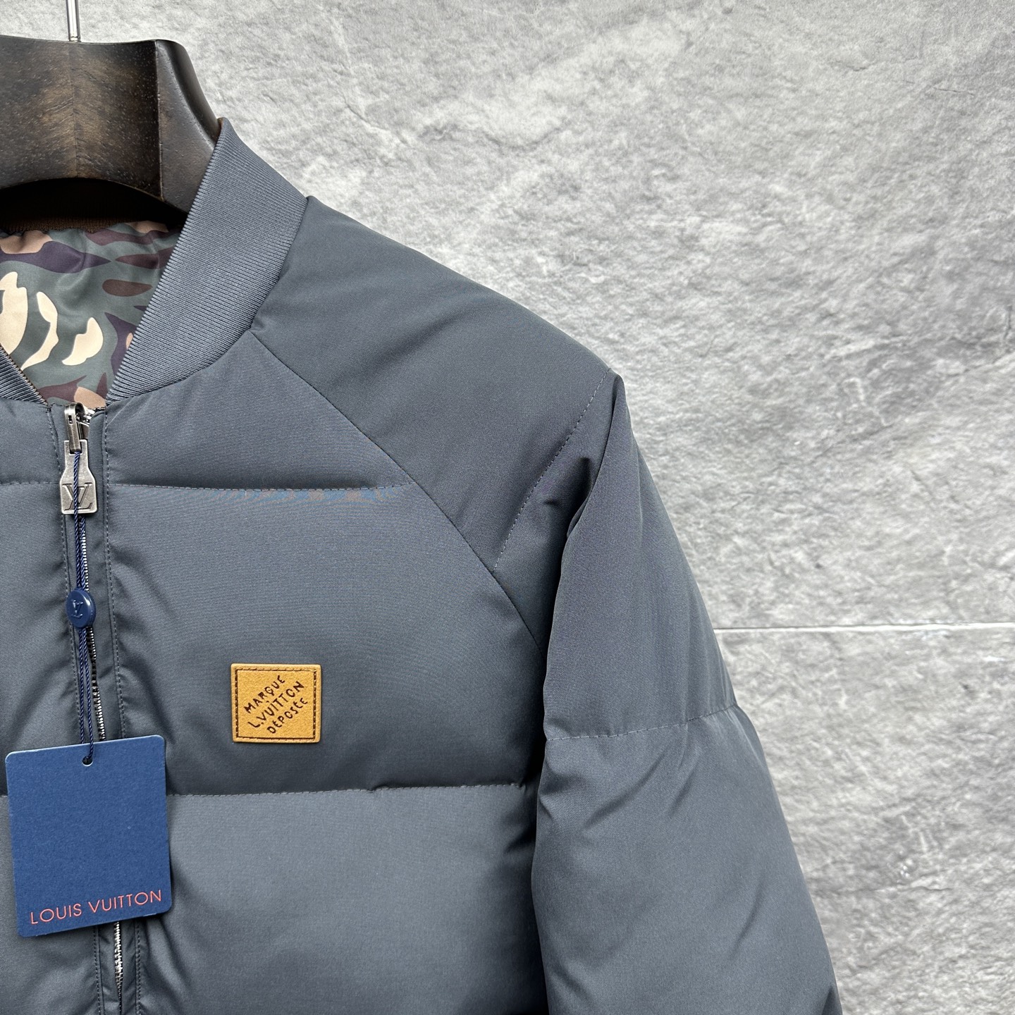 Louis Vuitton Couple Down Jacket White Duck Down Gray Loose Fit M-l-xl