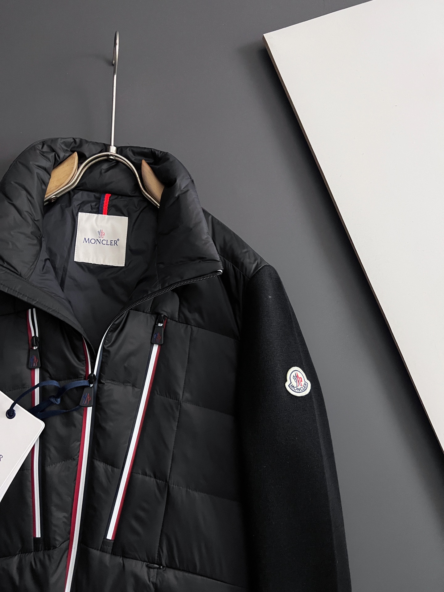 Moncler Down Jacket White Duck Down M